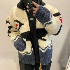 2025年最新】カウチン クジラの人気アイテム - メルカリ