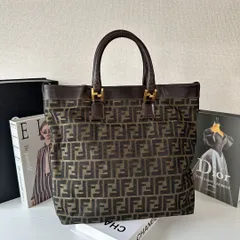2025年最新】フェンディ ズッカ トートバッグの人気アイテム - メルカリ