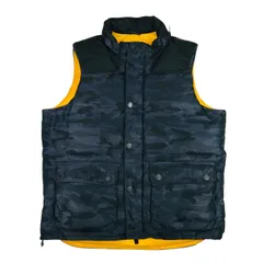 EMPORIO ARMANI★エンポリオアルマーニ・メンズ カモフラ総柄 収納フード付き ダブルジップボタン比翼仕立て ダウンベスト(XL)メンズダウンベスト カジュアル ジャケット 秋冬物 迷彩柄 アウター