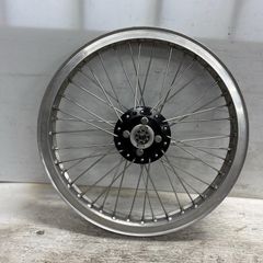 KZ900 Z1 Z2 フロントタイヤホイール シャフト付 - メルカリ