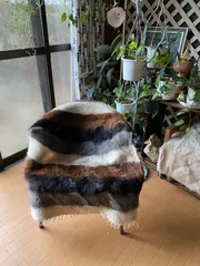 当店のみのサイズと質！極上ヴィンテージアンゴラヤギのモヘアで織られたシイルトバッタニイェ！使いやすい77×95極上の黒山羊とチョコレート茶のモヘア、グレーと白の4色の山羊のモヘアが楽しめる贅沢バッタニイェ！膝掛けサイズ！ラグや車やキャンプにも！ギフトにも最適！