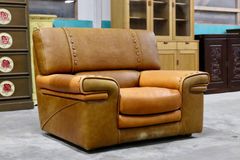 取付無料！ル・コルビジェ LC2 カッシーナ 最高級本革キャメルシングル