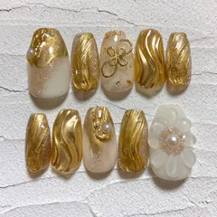 うるちゅるフラワー　ネイルチップ　ぷっくり　ゴールドニュアンス　花　インクネイル　ヴィーナス　マグネット　乳白色　振袖　リボン　成人式　卒業式　ブライダル　袴　結婚式