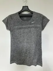 ナイキ ドライフィット 半袖 Tシャツ グレー