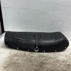 CB400F シート Amazon | 新CB400F NC36 シート 変形 黒皮 鋲打ち / NC36