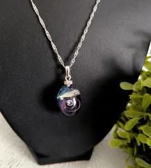 銀河にも灯る レジンネックレス 宇宙 アクセサリー