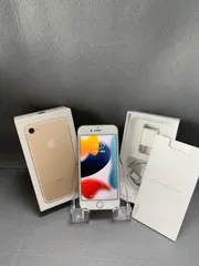 超美品 国内版 SIMフリー iPhone7 32GB ゴールド色