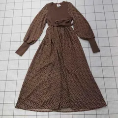 ◇ ⊆ emi+ 花柄 長袖 ロング丈 ワンピース サイズM ブラウン系 レディース E  【1509100027683】