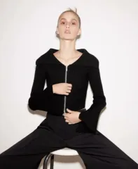 ザラ ジップアップ ニット 新品