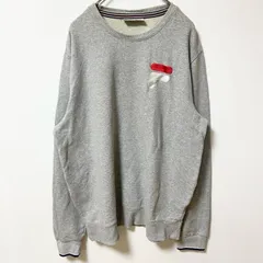 【3点以上まとめ買いで20%OFF】古着 used　FILA フィラ　長袖ワンポイントロゴ刺繍スウェット　トレーナー　グレー　クルーネック　秋冬服　XLサイズ
