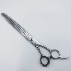 Item thumbnail for item 3025c550-4a3b-449f-919f-64a4317d4ece