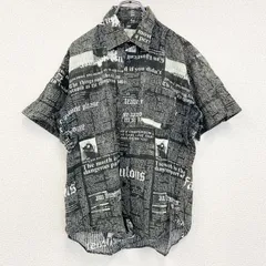 【XC SNAKI】タグ付き新品 モノクロ ニュースペーパー シャツ メンズ M 第1106話扉絵で描かれたTシャツが本当に発売！「LACOSTE」と『ONE