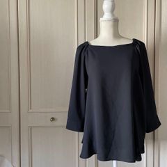 超美品 LE T I C I A ポンチョ ラグランブラウス ネイビー38サイズ 