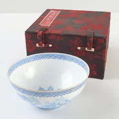 中国　景徳鎮製　薄胎赤絵　山水文碗　箱付　V　4515 中国 景徳鎮製 薄胎赤絵 山水文碗 箱付 V 4515 中国