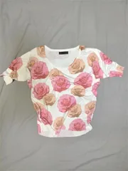 CECIL McBEE　セシルマクビー　大人かわいい　フラワーニット♪