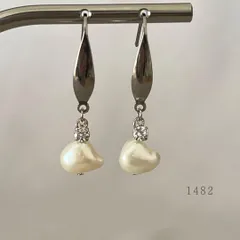 バロック淡水パール＆キュービックジルコニア　ピアス　・・✽・・　〈サージカルステンレス　フック〉