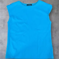 【極美品】アーバンリサーチ ロッソ URBAN RESEARCH ROSSO ノースリーブリブカットソー ターコイズブルー FREEサイズ