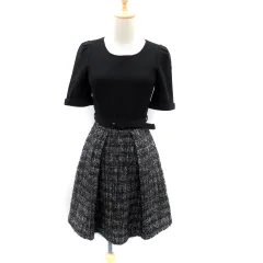 ジャスグリッティー JUSGLITTY ワンピース ひざ丈 半袖 ラウンドネック 切替 ツイード ベルト付き ウール 1 黒 ブラック /SY4