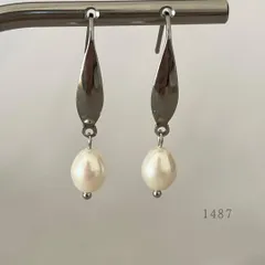 淡水パール　ピアス　・・✽・・　〈真珠　サージカルステンレス　フック　フォーマル　入学式　結婚式　オフィスカジュアル〉