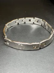 2025年最新】VALENTINO ブレスレット シルバーの人気アイテム - メルカリ