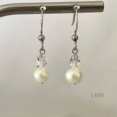 淡水パール＆クリスタル　ピアス　・・✽・・　〈真珠　サージカルステンレス　フック〉