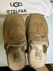 希少☆UGG×TELFARコラボ ボアパーカー　ブラウン　ホワイト　美品　S ugg-telfar-01.jpg