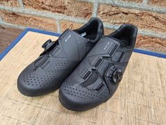 ■ SHIMANO RC3 SPD-SL SH-RC300M L01 S EUsize:39 JPsize:24.5 シマノ ビンディングシューズ ロード  同梱発送承中!! T-1114