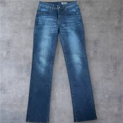 【美品】ユニクロ UNIQLO ストレート デニムパンツ ジーンズ インディゴブルー 24サイズ（61cm）