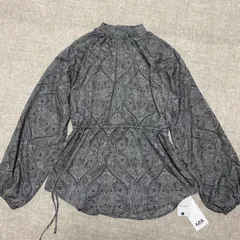 アズールバイマウジー DAMASK PATTERN TOPS