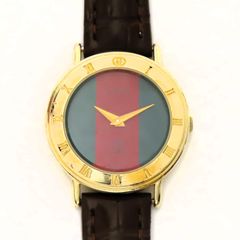 OLD GUCCI Shelley Line Quartz Watch - メルカリ