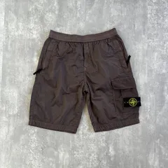 2025年最新】STONE ISLAND 素材：ナイロン ショートパンツ・ハーフ