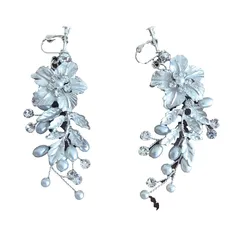 【迅速発送】【J's select】フラワー お花 レディース ロング イヤリング 金属 アレルギー に優しい パーティー イベント にも シルバー 1