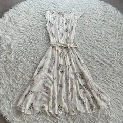 【訳ありセール】Apuweiser-riche （アプワイザーリッシェ） 花柄ワンピース リボンワンピース ノースリーブ フレア Mサイズ