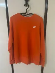 L)ナイキ オレンジ色 スウェット