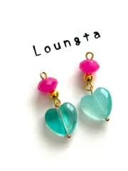 3165チェコビーズピアス ハート ピンクとグリーン 樹脂ピアス