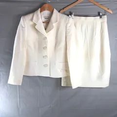 A・Z・A・B・U セットアップ ジャケット スカート スーツ デザインボタン 肩パッド 裏地付き タグ付き 白 9サイズ 978771