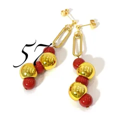 57ゴールドメタルドロップ＆レッドコーラルパールピアス ハンドメイド イヤリング 現品限り