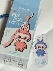 ポップマート MONSTER Pin for Love キーホルダー (新品)
