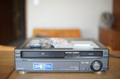 【ダビング可能】Hi8 VHS ダブルデッキ 8mm ビデオデッキ WV-BW3 ダビング可能】Hi8 VHS ダブルデッキ 8mm ビデオデッキ WV-BW3 【公式