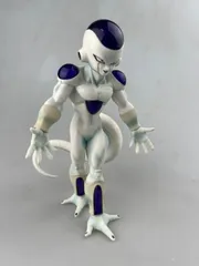 美品　ドラゴンボール　フリーザ　フィギュア