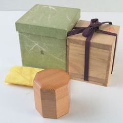 八角茶器 妙喜庵 待庵古材 武田士延 茶道具 古物品 - メルカリ 八角茶器 妙喜庵 待庵古材 武田士延 茶道具 古物品 - メルカリ