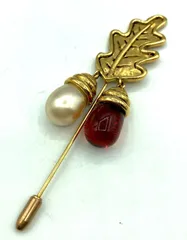 2025年最新】ロエベ ブローチ パールの人気アイテム - メルカリ