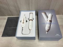 ボディ・フェイスケア HITACHI CM-N2000(W) 日立、美容器具「ハダクリエ」「フェイスクリエ」の新モデル - 価格.com