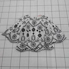 ◇ ⊂ ZARA Trafaluc 刺繍 半袖 トップス カットソー サイズEUR M USA M MEX 28 ホワイト系ブラック系 レディース E  【1508260061445】