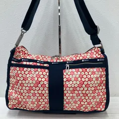 5787 LeSportsac レスポートサック エッセンシャル　小花柄ショルダーバッグ　ポケット多数　カジュアル　通勤　通学　レッド系　赤系　総柄　シンプル　大容量