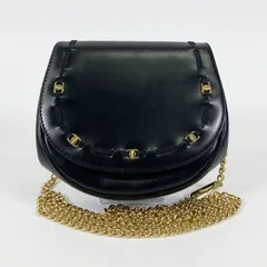 サルヴァトーレ フェラガモ ショルダーバッグ ヴァラ金具 レザー