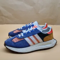 2025年最新】adidas スニーカーの人気アイテム - メルカリ