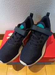 プーマスニーカー　20cm 新品