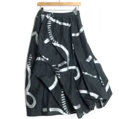 【美品】センソユニコ慈雨★アシンメトリなプリーツスカート サイズ40 黒系 たくし上げデザイン♪z16104