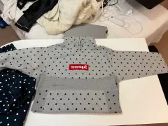Supreme COMME des GARCONS ボックスロゴ ドット フーディー M